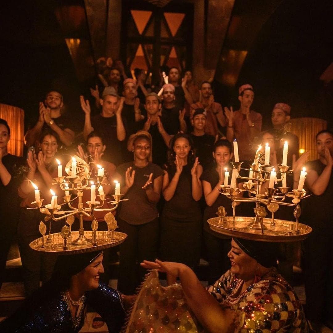 Une Soirée Inoubliable : Dîner Spectacle à Marrakech avec la Fantasia