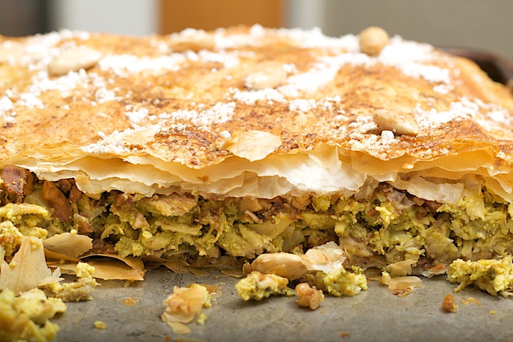 Pastilla au Poulet – Un Délice Marocain au Comptoir Darna